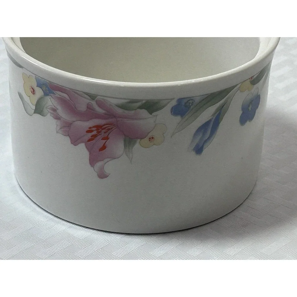 Vintage Lynns Fine China Pastel Iris Floral‎ Sugar Bowl Dish